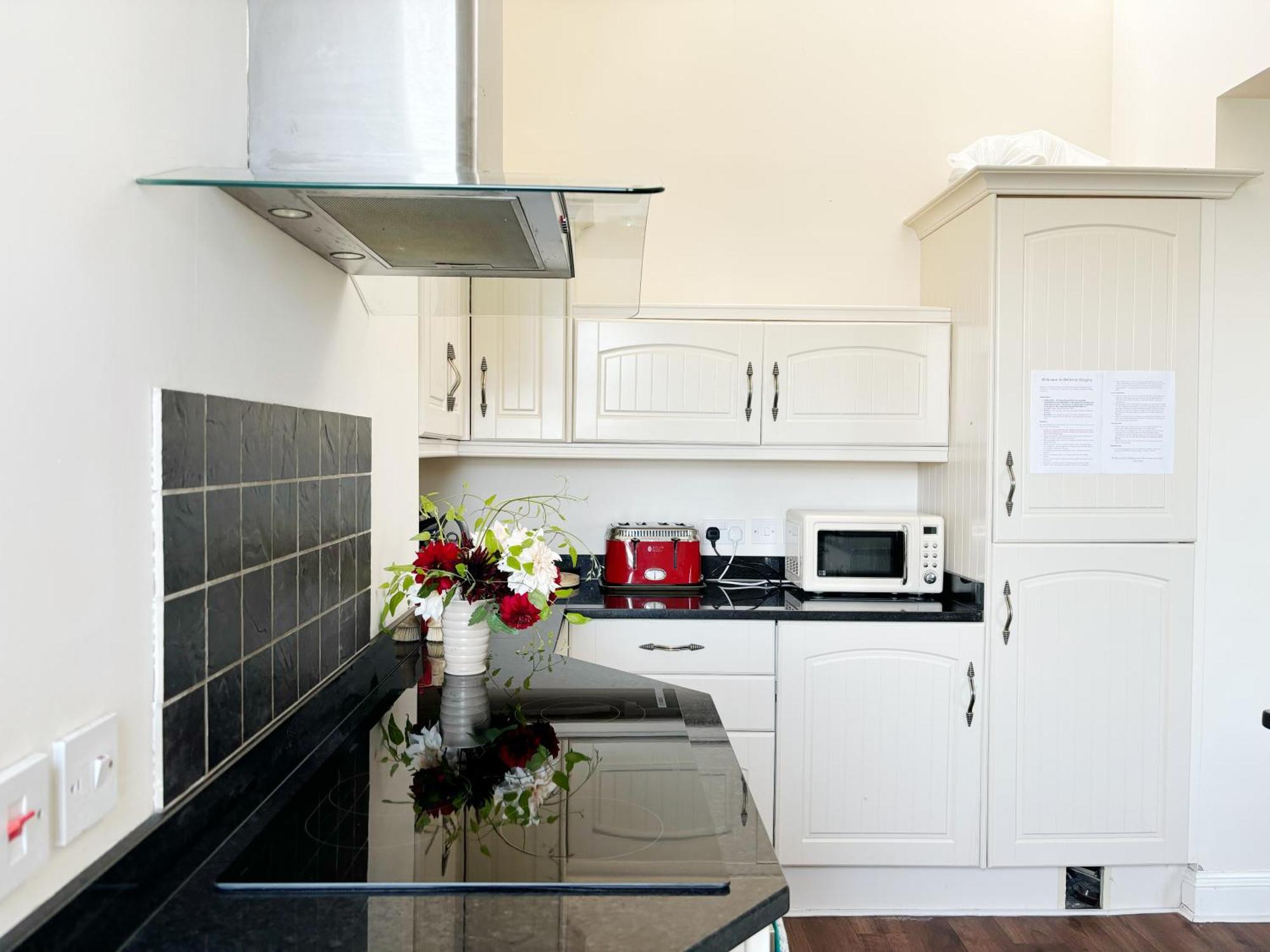 Spacious Town-Centre Apartment With Stunning Views Great Malvern Exterior foto