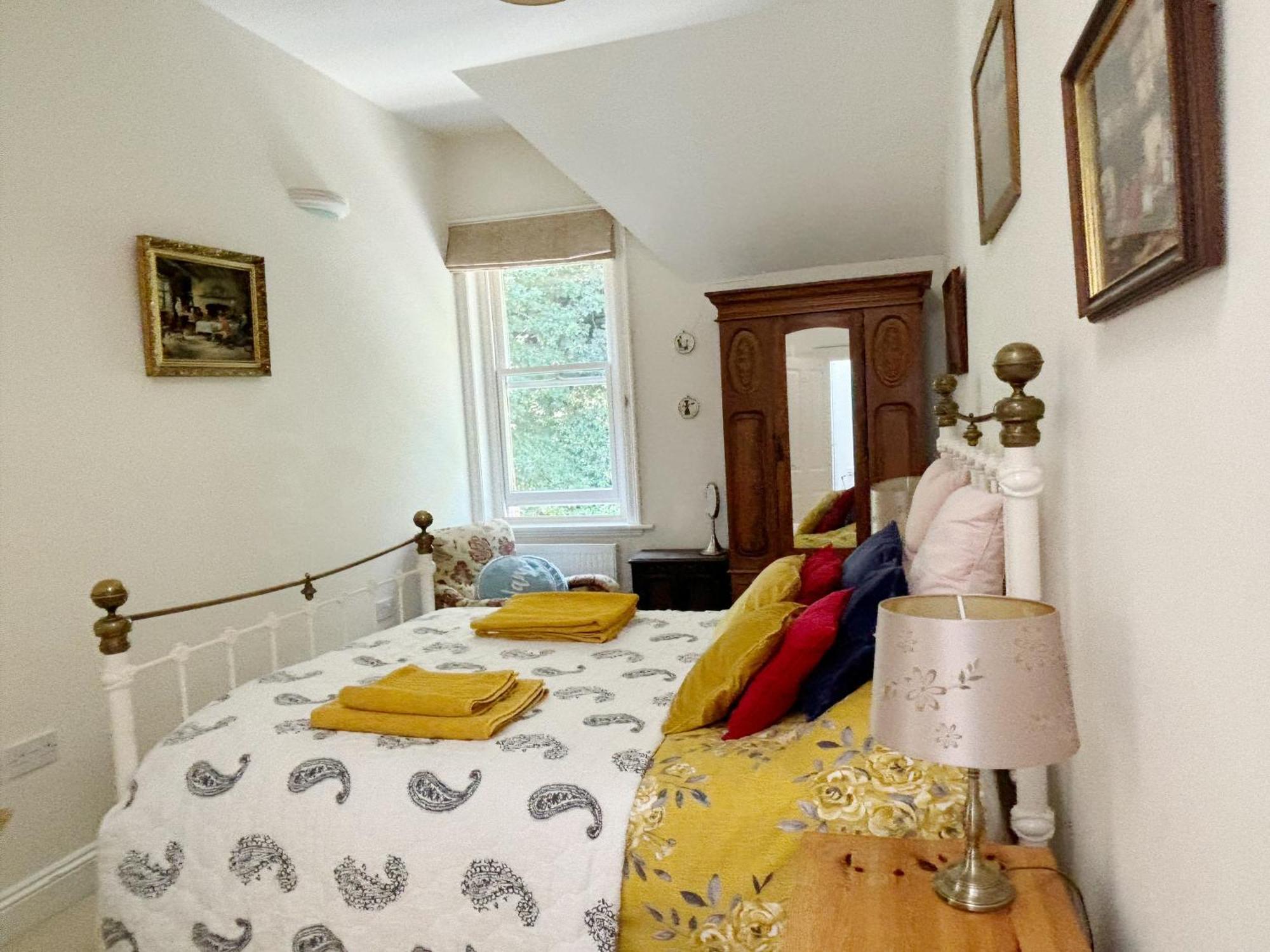Spacious Town-Centre Apartment With Stunning Views Great Malvern Exterior foto